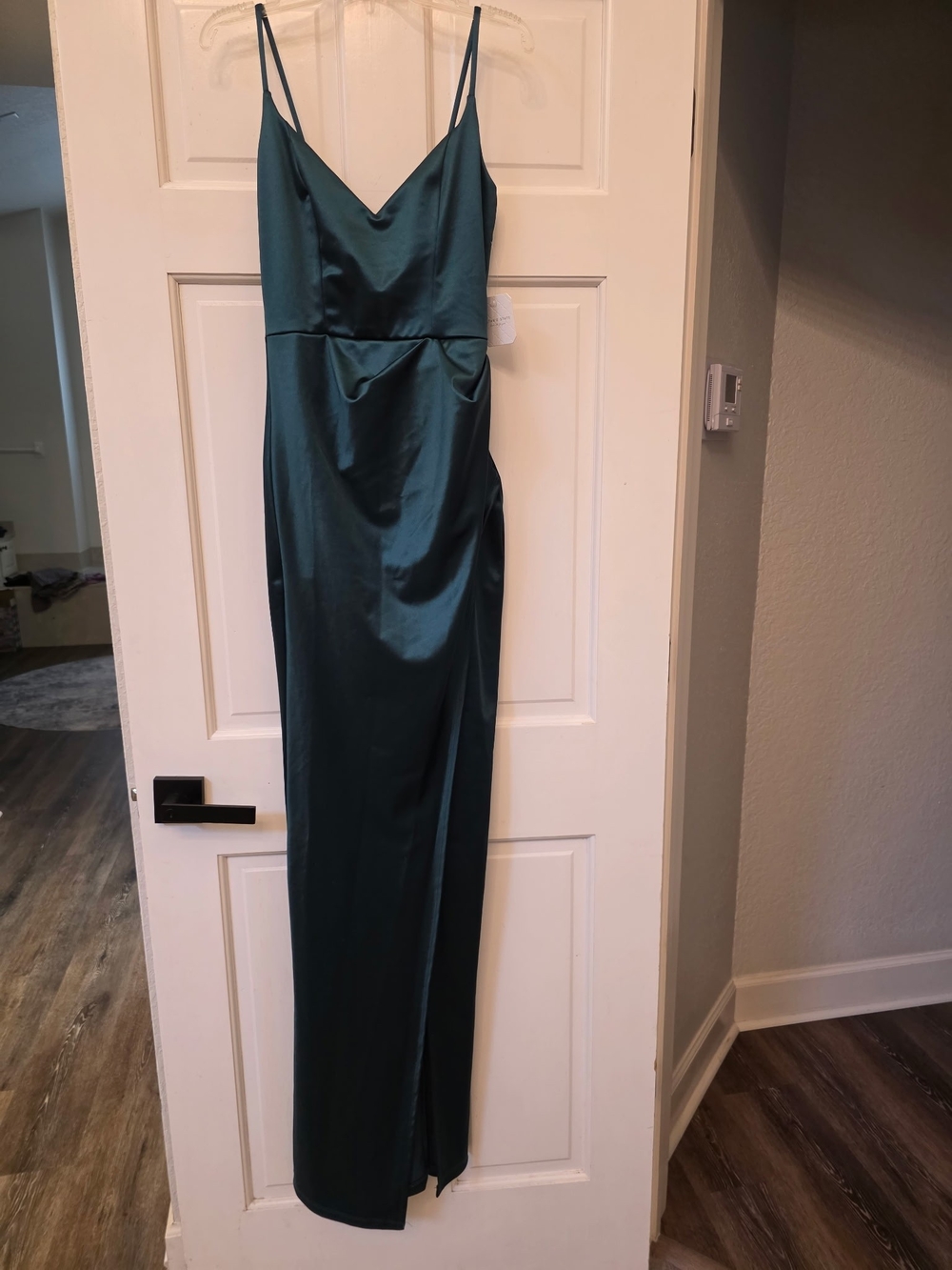 Altar'd State Maxi Satin Spaghetti Strap Dress Sz S Hoco Prom Holiday Party, GRN